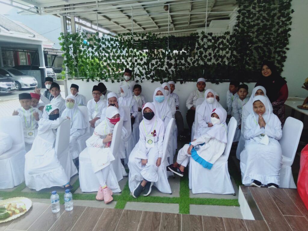 Undangan Santunan Donatur Ke Cibubur